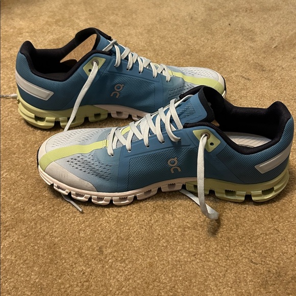 ON Cloudflow Blue and Green Sneakers, 9 - Picture 5 of 10